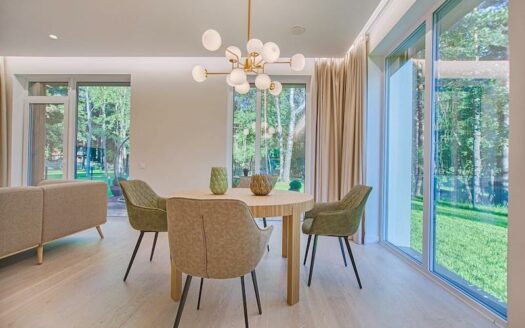 Property with Multiple Agents